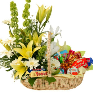 (30) Fruits and Gourmet Basket