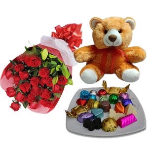 (46) Cake W/ Flower & Pillow