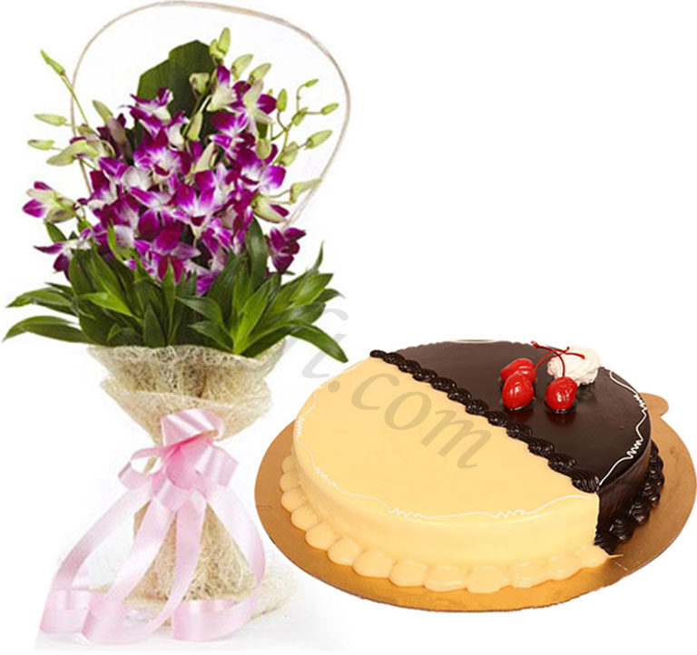 Swiss Round Cake W/ Orchid in Bouquet