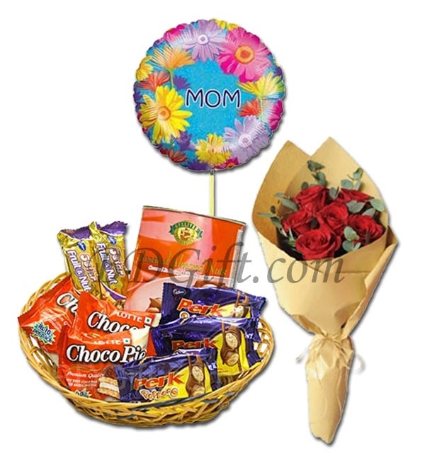 (20) Chocolates basket W/ Mixed Roses & Balloon