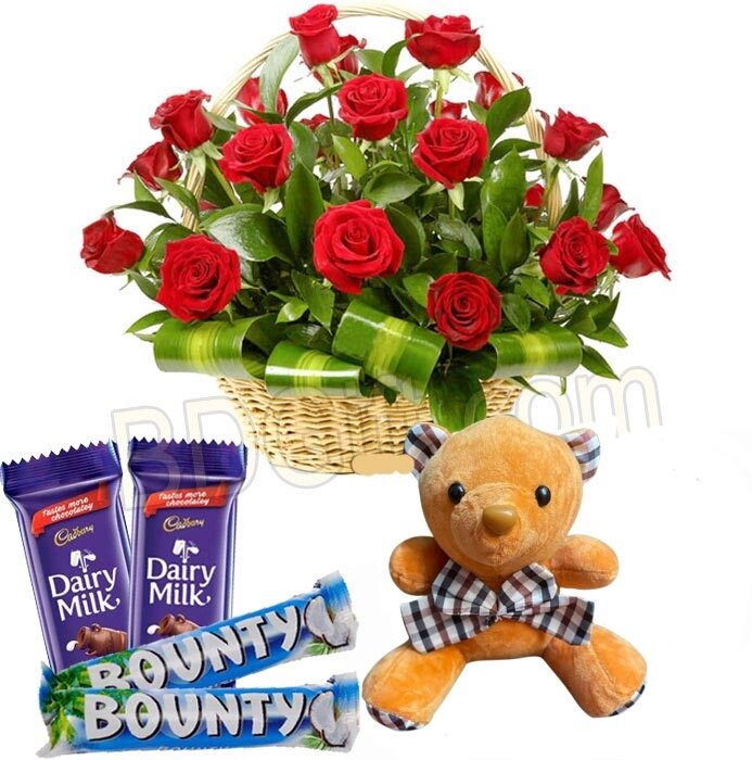 Roses with bear and chocolates