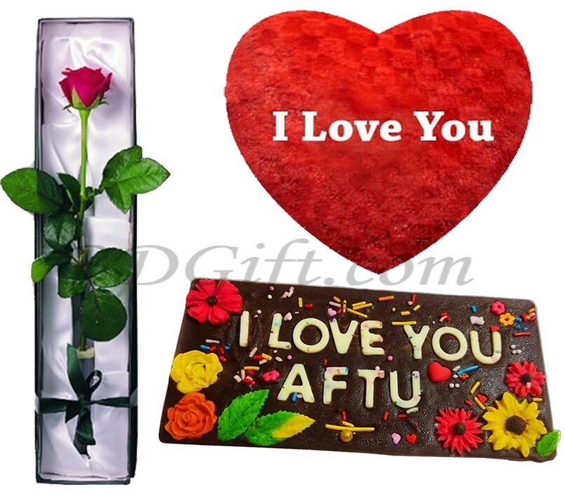 (50) Pillow W/ Personalized chocolate & Red rose