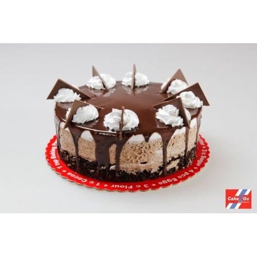 Nuts Chocolate Cake (7 1/2 Inches)