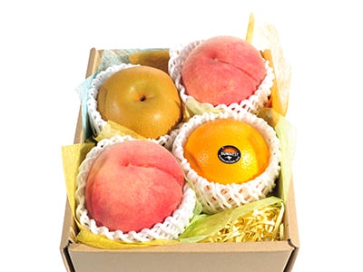 Seasonal fruits