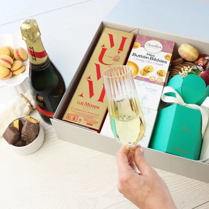 Nutty Dessert Hamper Mumm
