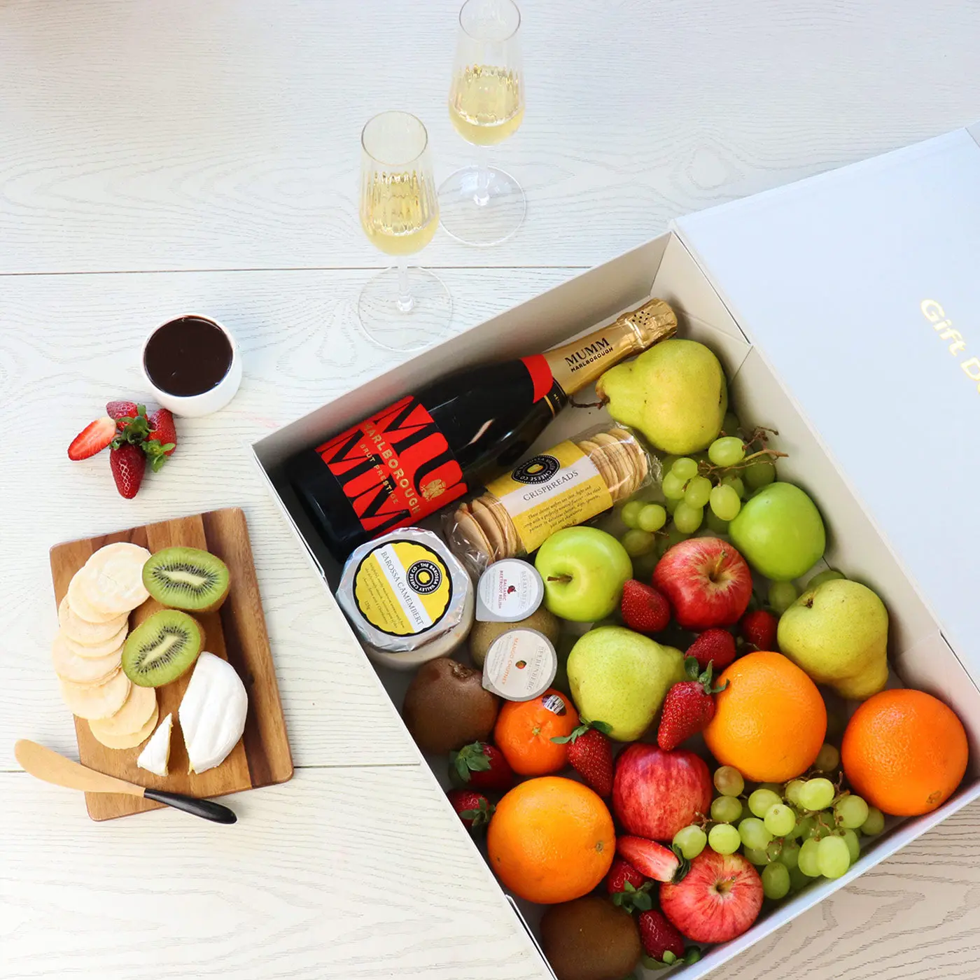 Fruit Box with Sparkling Wine - Large