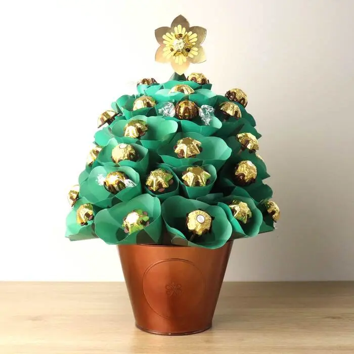 Medium Green Chocolate Christmas Tree