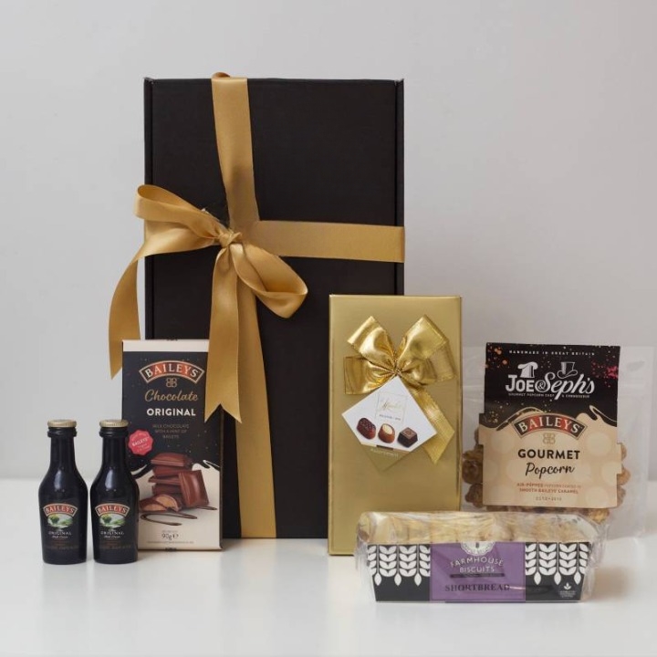 The Luxury Baileys Treats Hamper
