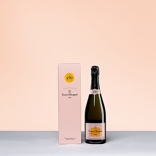 Veuve Clicquot Brut Rose in Gift Box, 75 cl