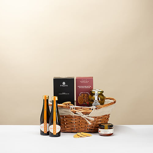 Chandon Spritz Mini Picnic Basket