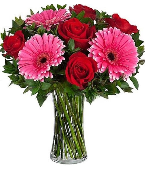 Bouquet with roses and gerberas (Basic)