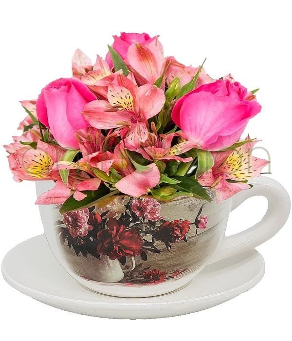 Ceramic mug with roses and alstroemerias