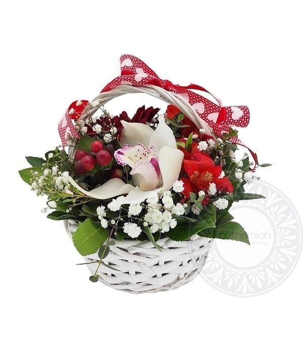 Flower basket for your special one (Basic)