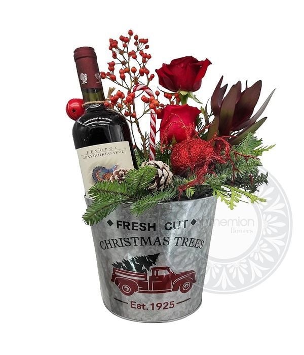 Festive gift combination with wine