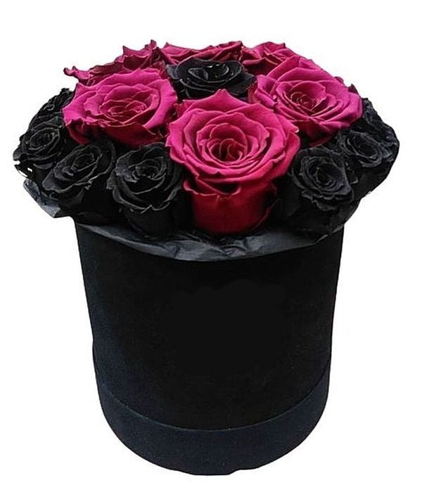 Love Roses In Box