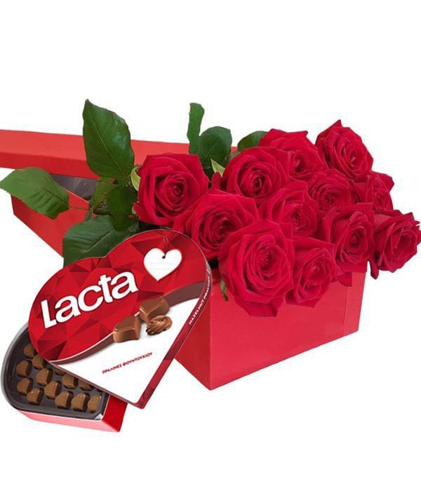 Red Roses With Chocolates In Gift Box (medium)