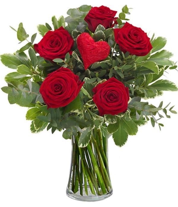 Bouquet of 5 roses with decorative heart