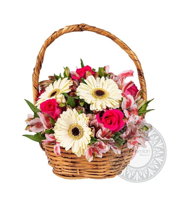 Sweet sentiment Basket arrangement (Basic)