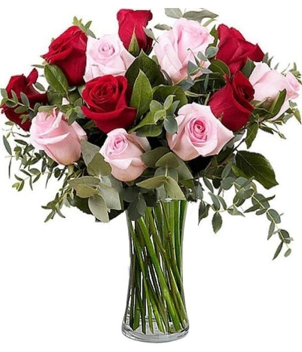Pink and red roses in bouquet (Basic)