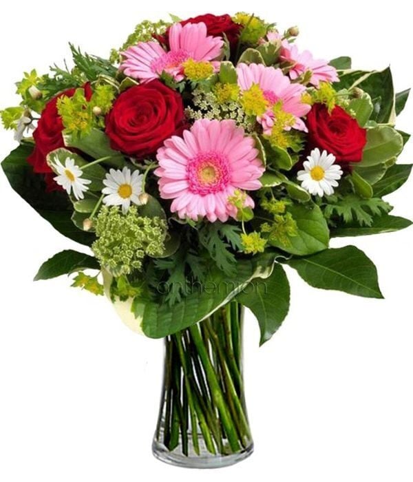 Magical Bouquet with gerberas and roses (Basic)