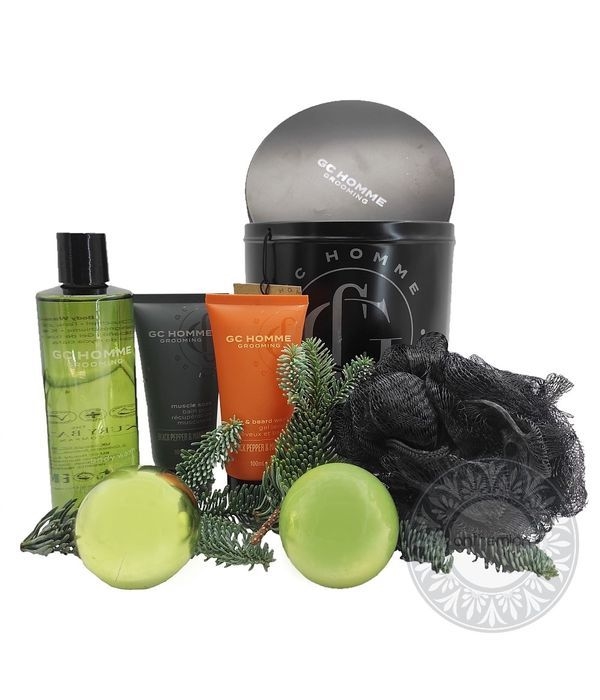 Black pepper and mandarin homme grooming