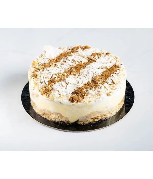 Mille-feuille cake