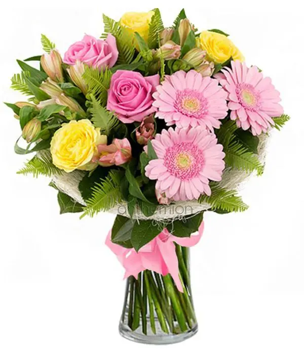 Bouquet of pink and yellow flowers