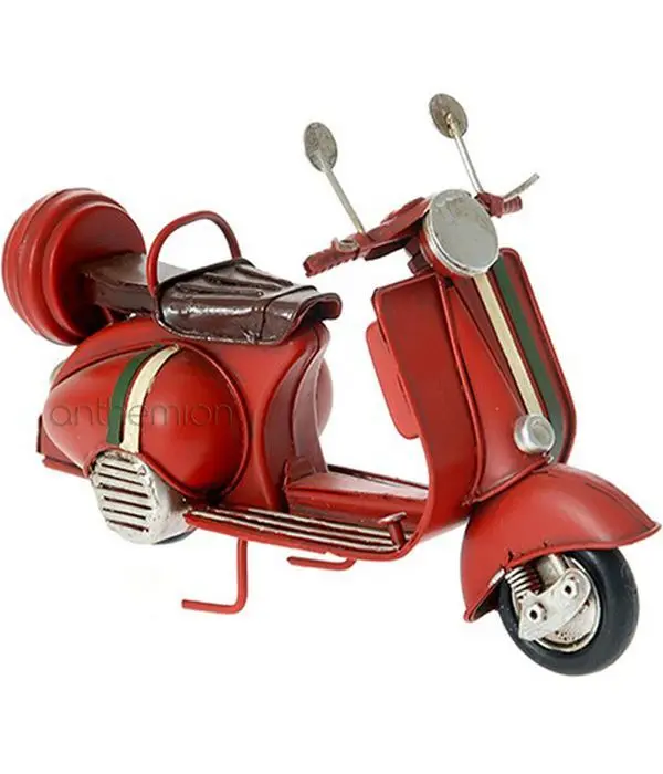 Red metallic vespa small
