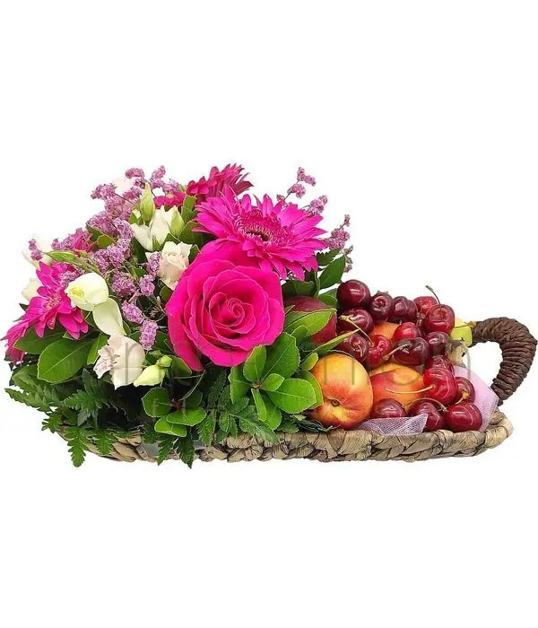 Basket arrangement with seasonal flowers and fruits (Basic)