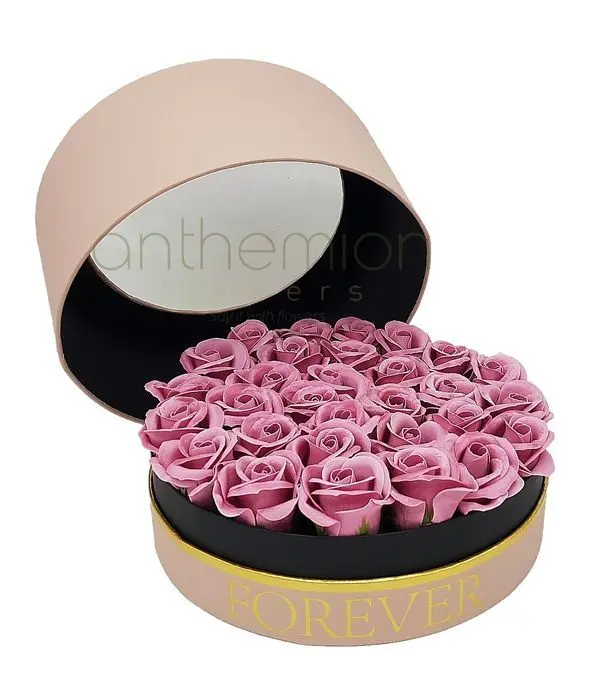 Box and pink soap roses