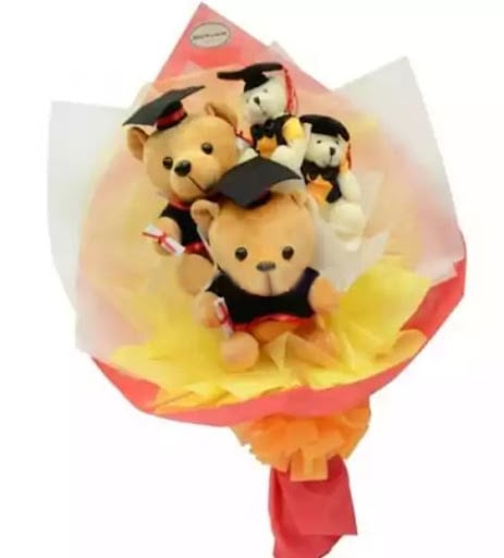 Graduation Bouquet 15