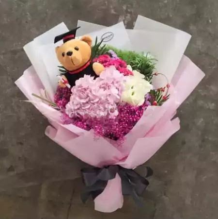 Graduation Bouquet 09