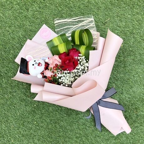 Graduation Bouquet 12 (Convo Monkey with 8 stalks roses)