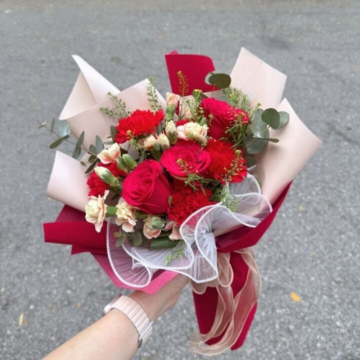 Mother's Day Bouquet 10 (As shown)