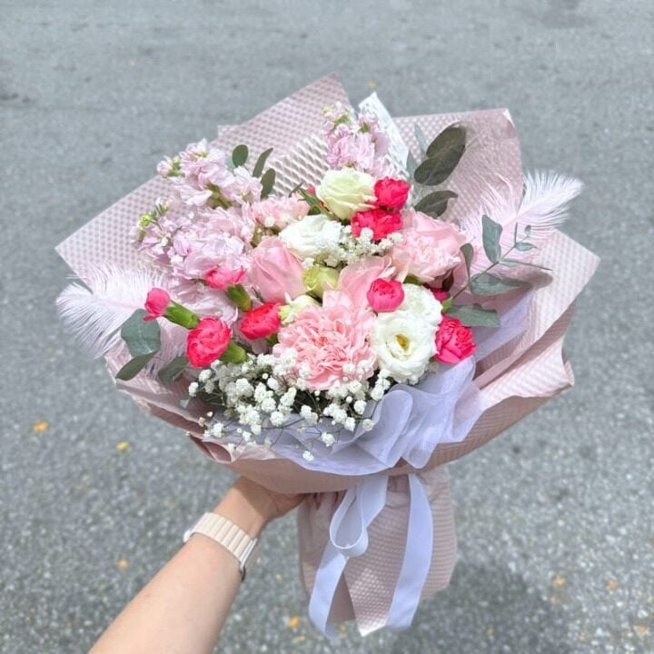 Mother's Day Bouquet 14 (As shown)