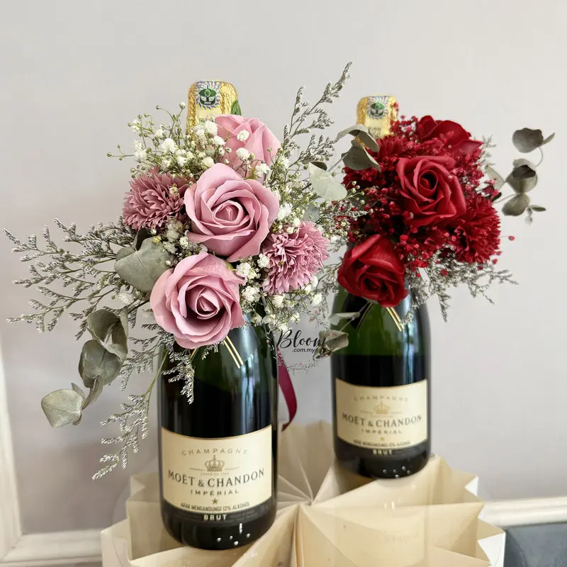 Wine/Champagne Bundle with Dried Flowers