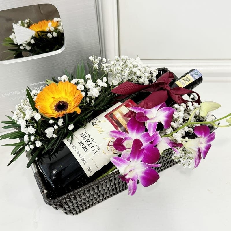 Wine & Gifts 02