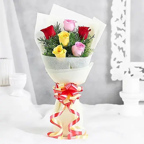 6 Mixed Roses Bunch