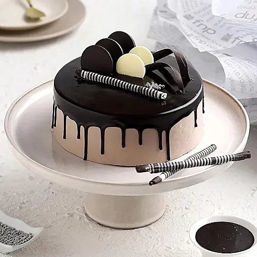 Chocolate Cream Cake