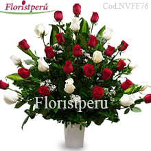Christmas Queen Arrangement