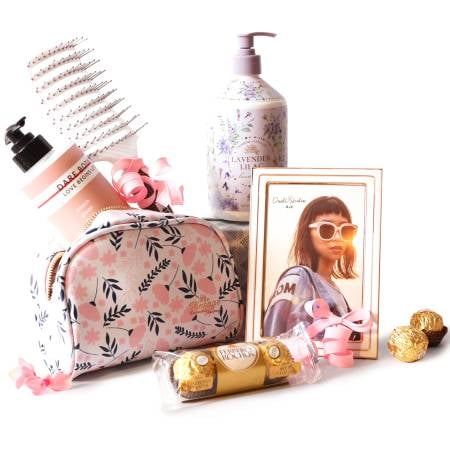 Chocolates and Spa Bliss Gift Set