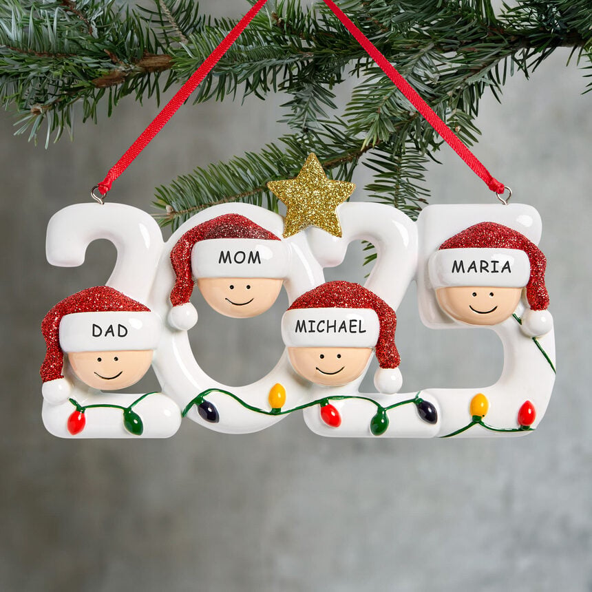 New 2022 Family Holiday Ornament