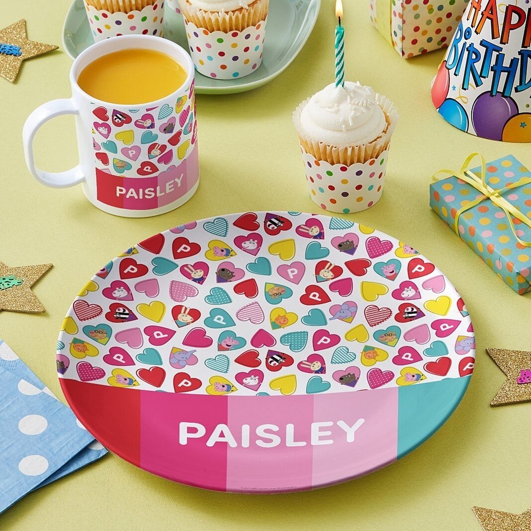 Peppa Pig and Friends Colorful Hearts Personalized Tableware