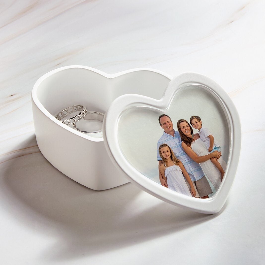 Picture-Perfect Photo Heart Keepsake Box