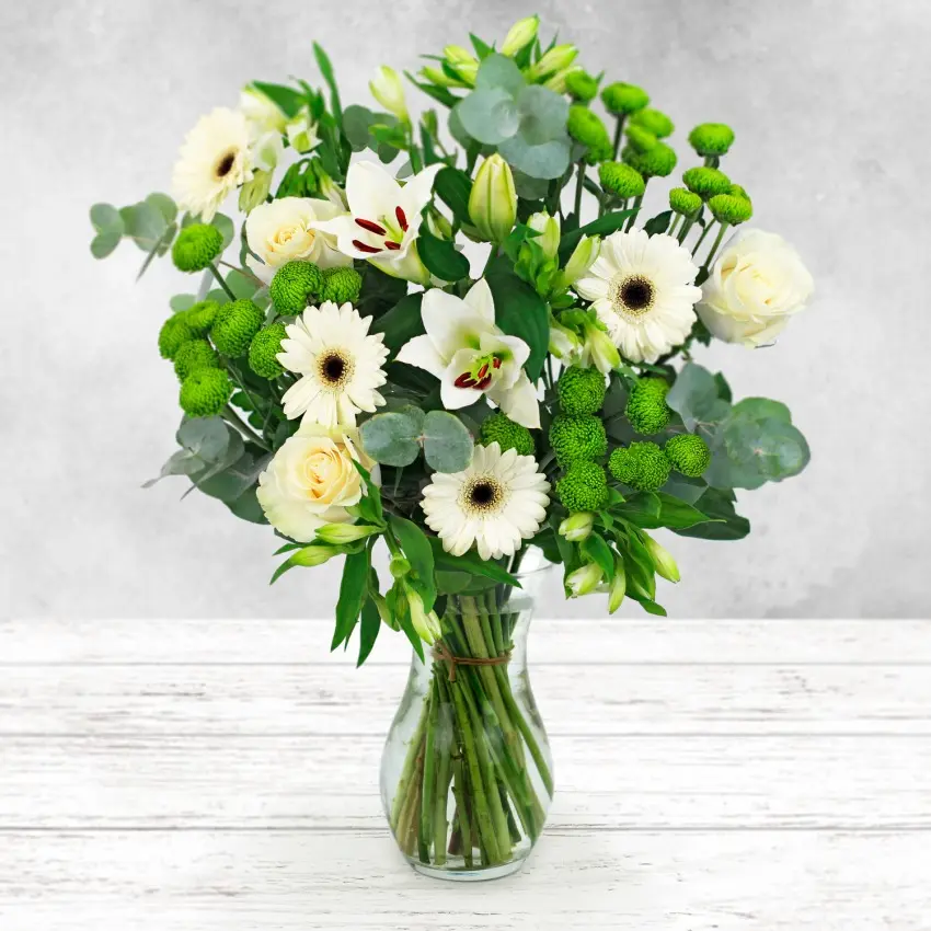 Elegance Bouquet (Small)