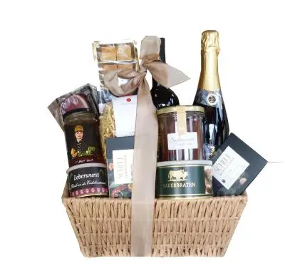 Holiday basket