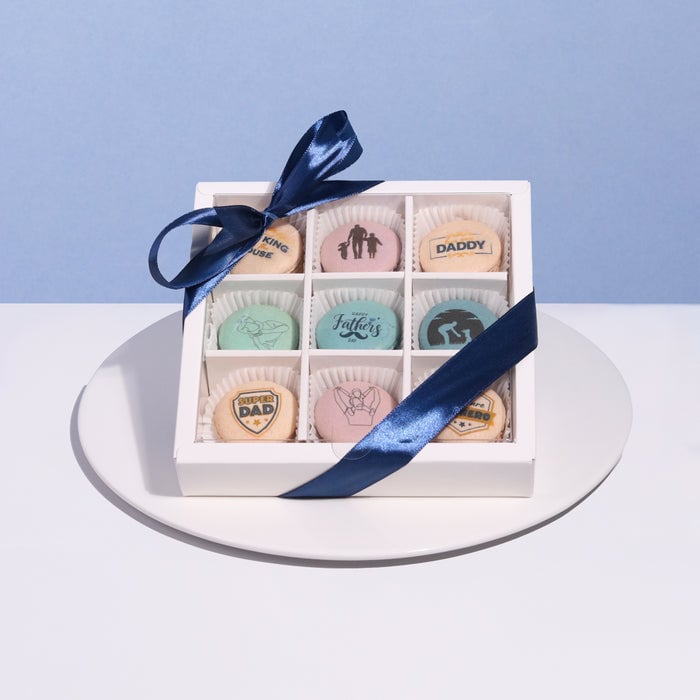 Father's Day Macarons 9 Pieces