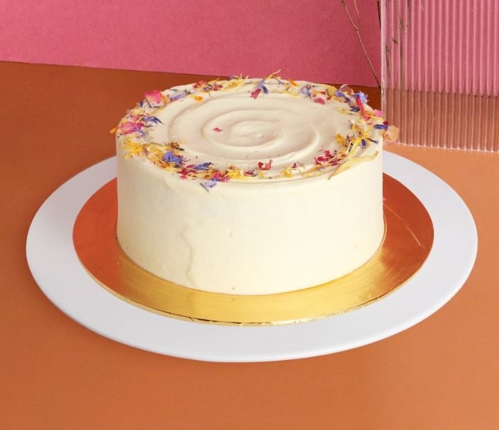 Mama's Walnut Carrot Cake