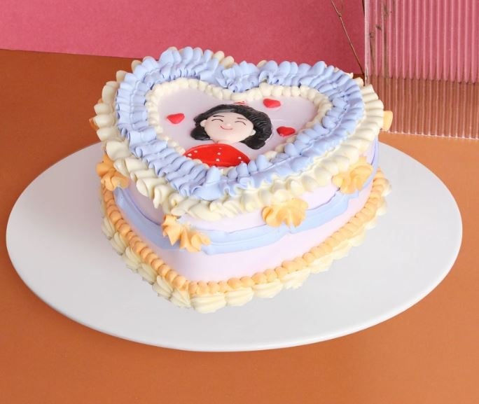 Mama's Vintage Heart Cake 6 inch