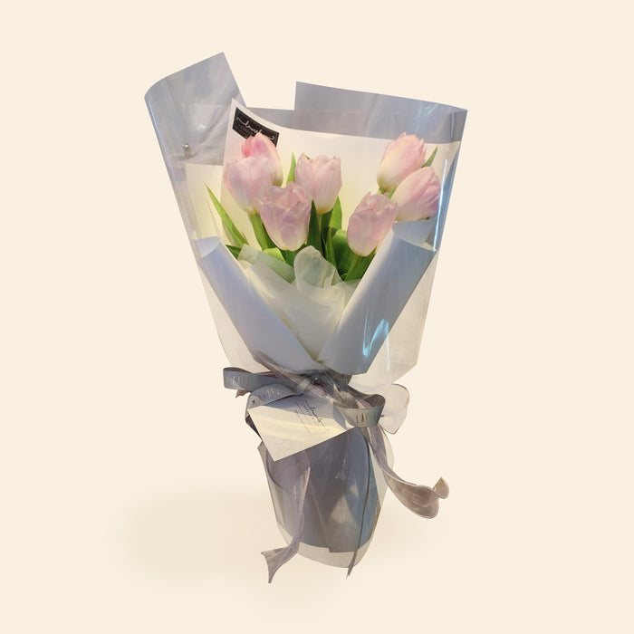 Eleanora Tulip Bouquet